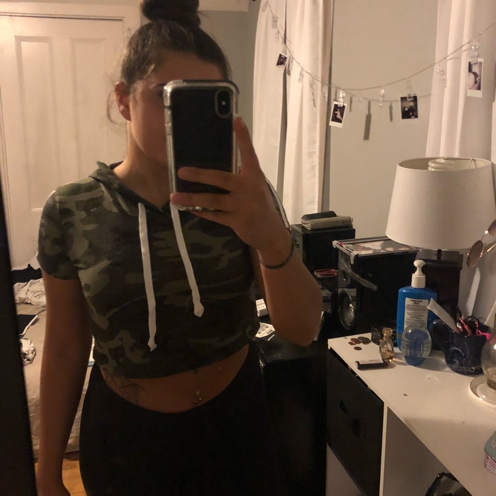 Call crop top